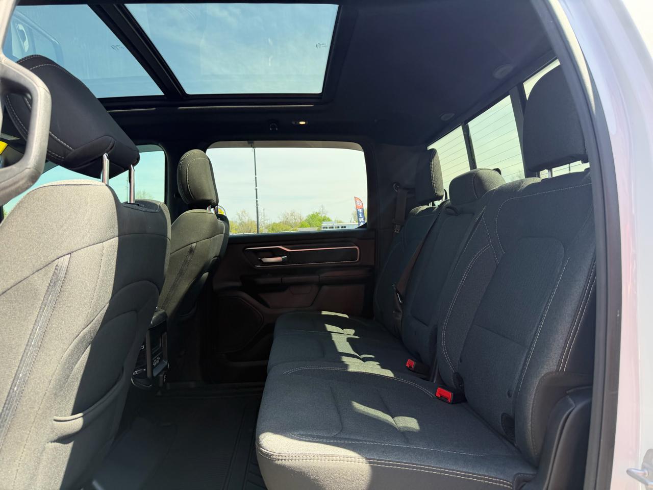 RAM 1500 Big Horn/Lone Star 4x4 Crew Cab 5'7" Box 2019