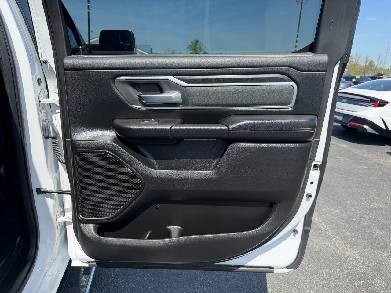 RAM 1500 Big Horn/Lone Star 4x4 Crew Cab 5'7" Box 2019