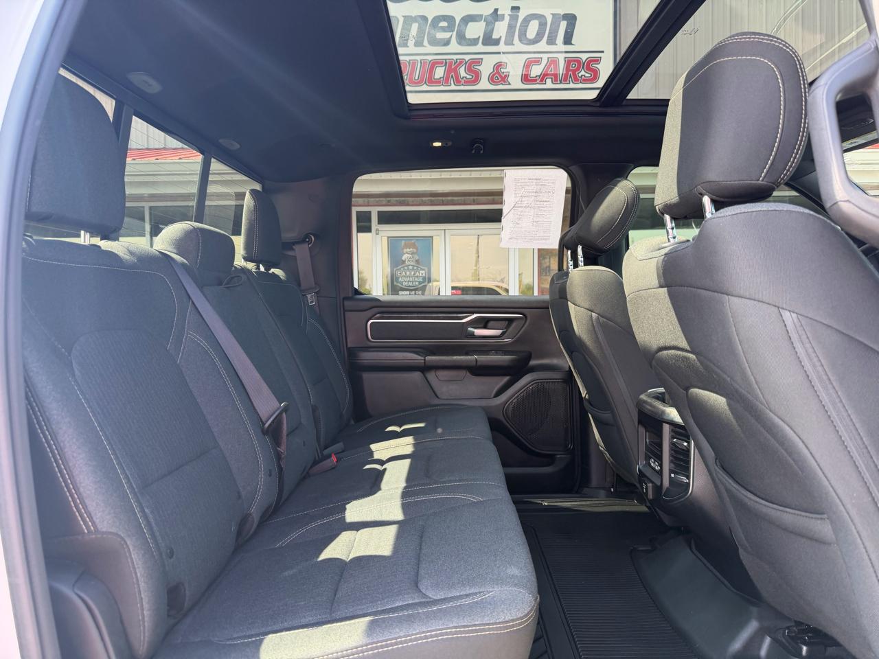 RAM 1500 Big Horn/Lone Star 4x4 Crew Cab 5'7" Box 2019