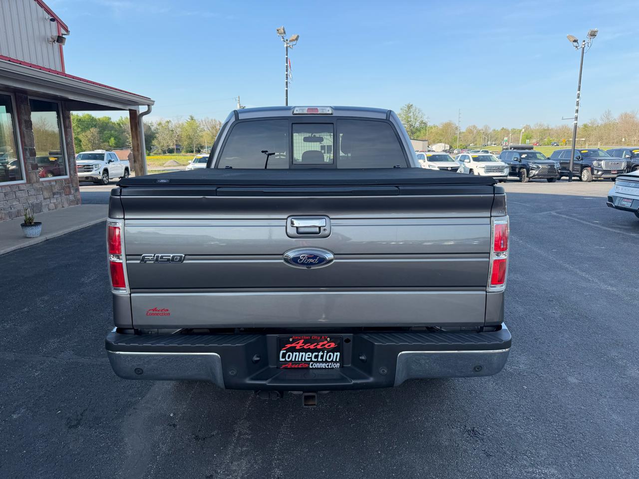 Ford F-150 4WD SuperCrew 139" Lariat 2014