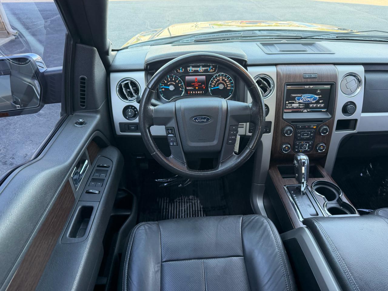 Ford F-150 4WD SuperCrew 139" Lariat 2014