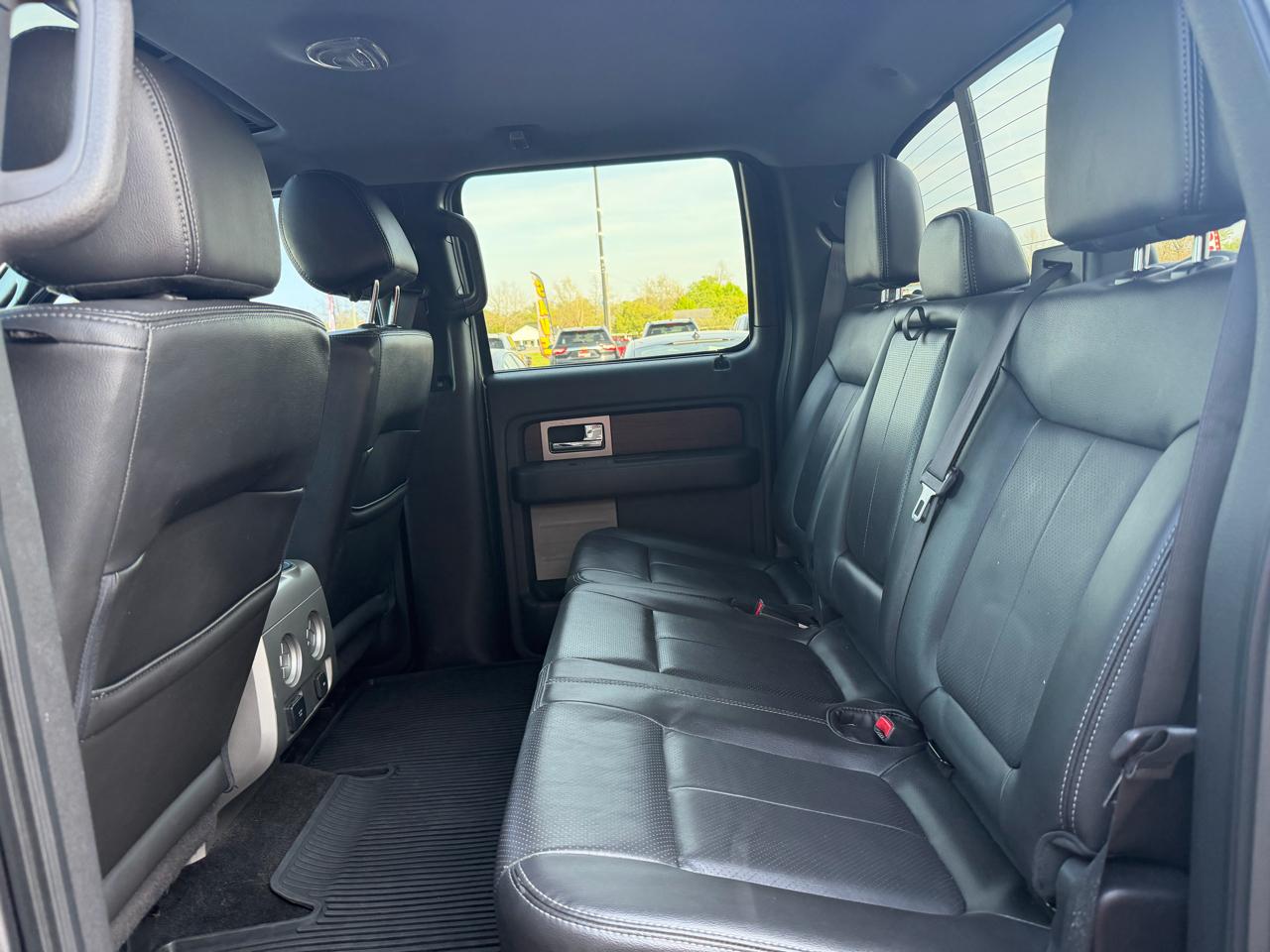 Ford F-150 4WD SuperCrew 139" Lariat 2014