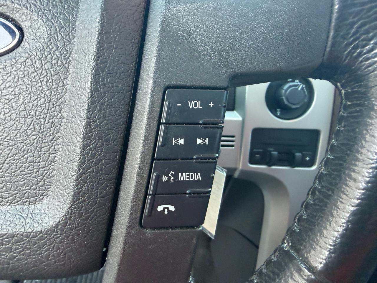 Ford F-150 4WD SuperCrew 139" Lariat 2014