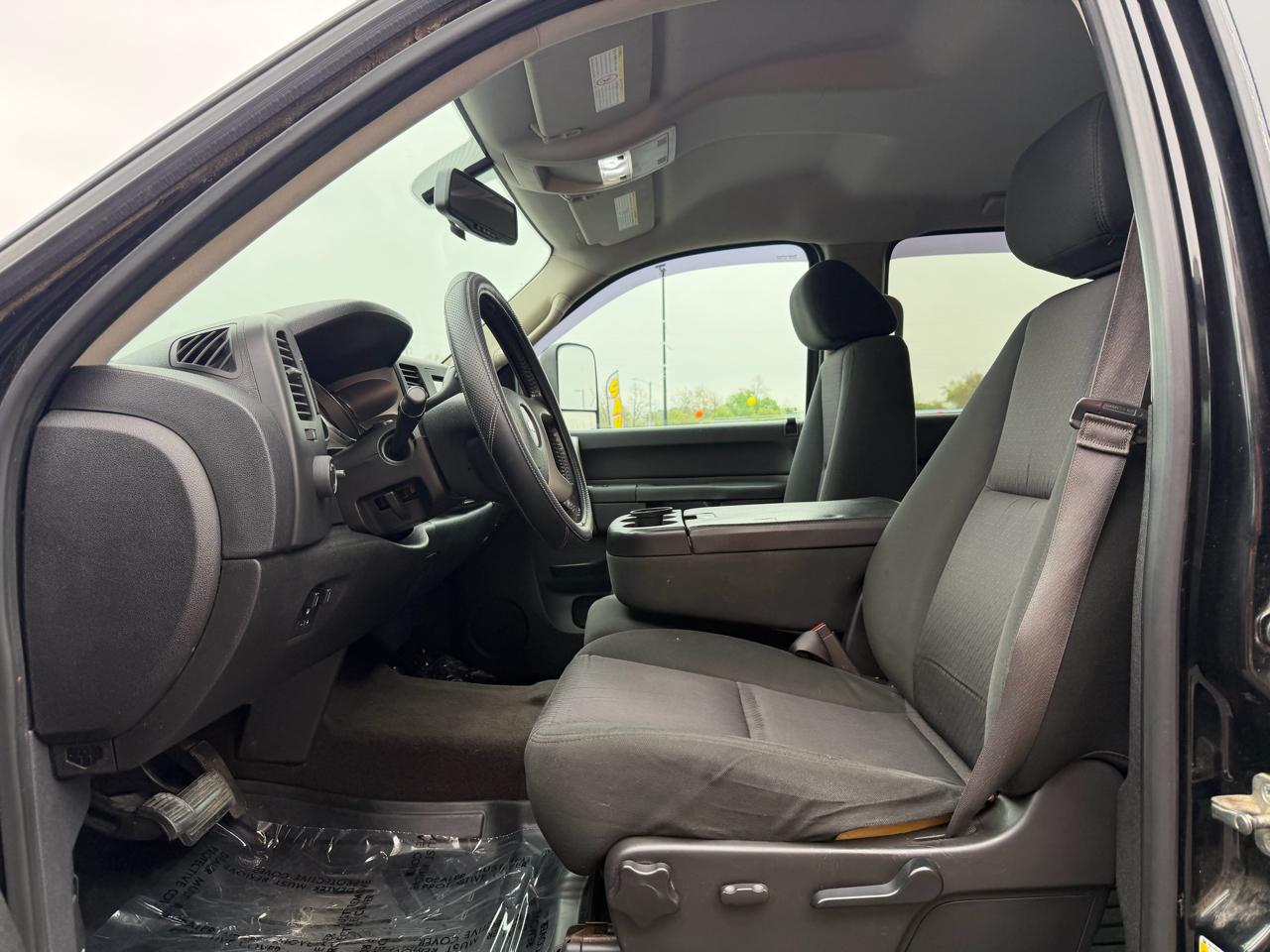 Chevrolet Silverado 2500HD 4WD Crew Cab 153.7" LT 2013