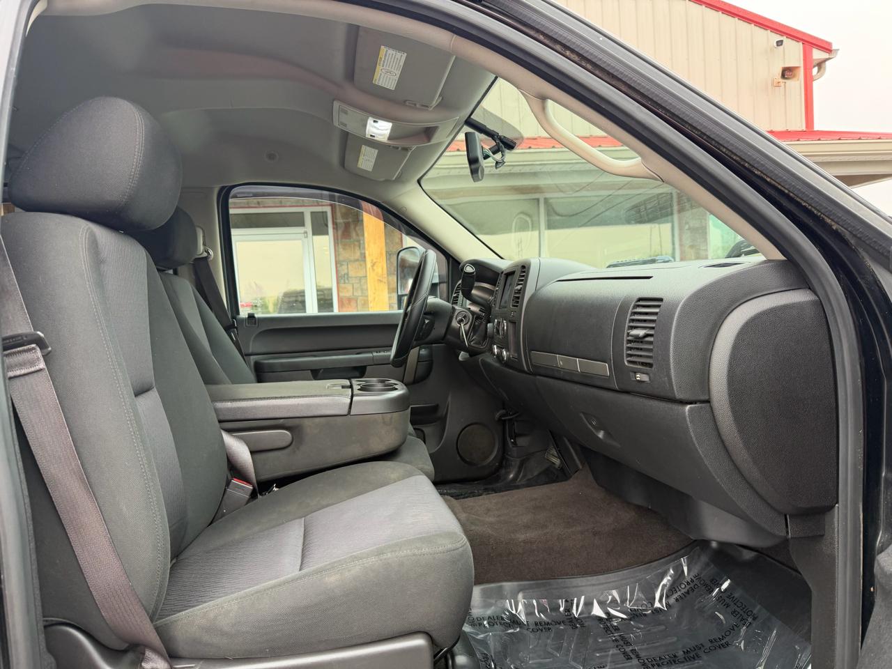 Chevrolet Silverado 2500HD 4WD Crew Cab 153.7" LT 2013