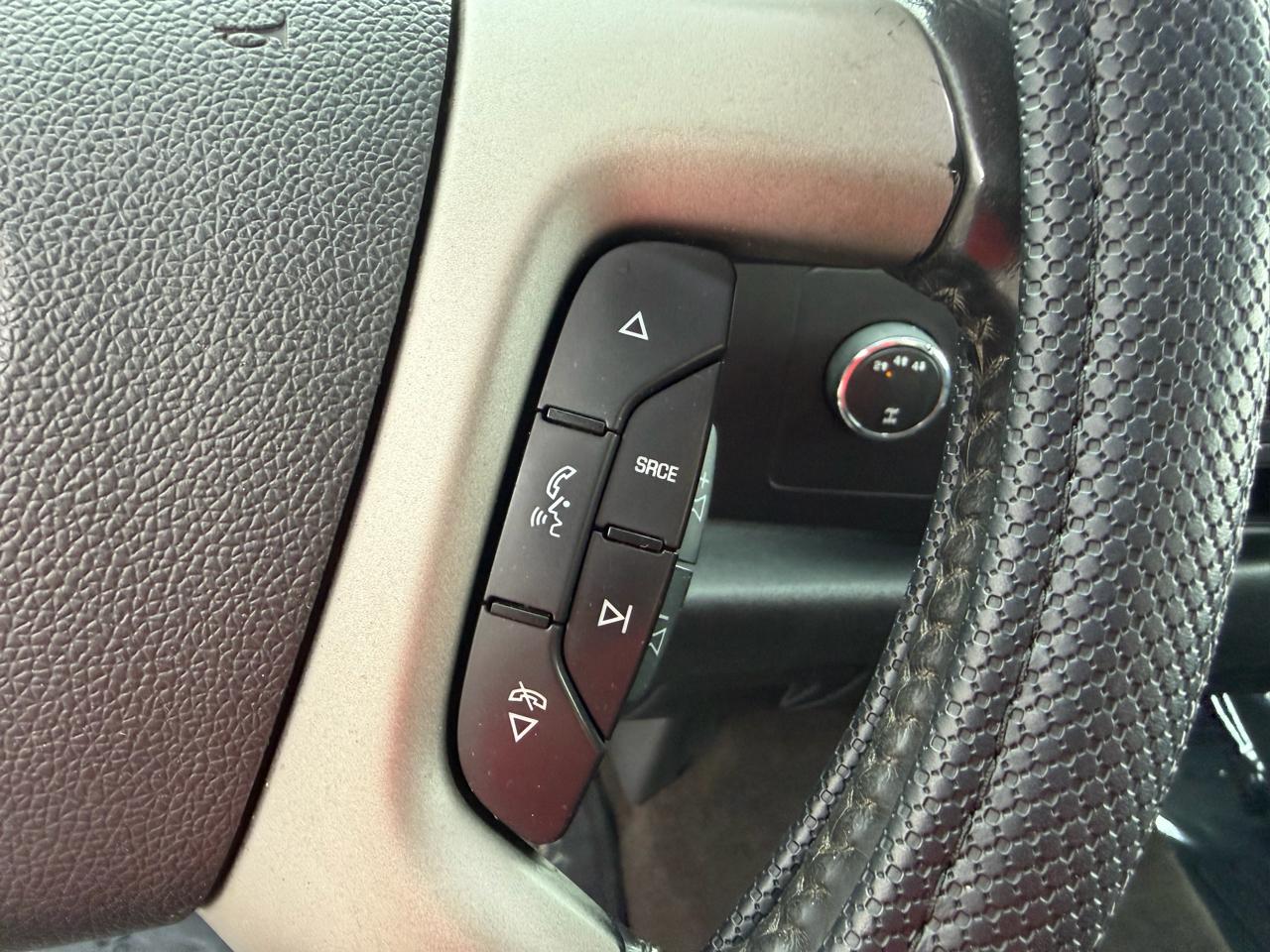 Chevrolet Silverado 2500HD 4WD Crew Cab 153.7" LT 2013