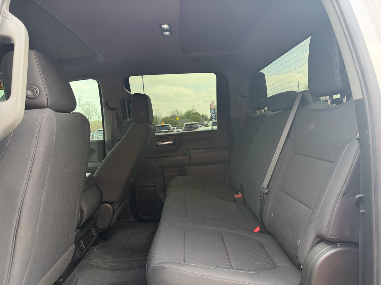 Chevrolet Silverado 2500HD 4WD Crew Cab 159" Custom 2022