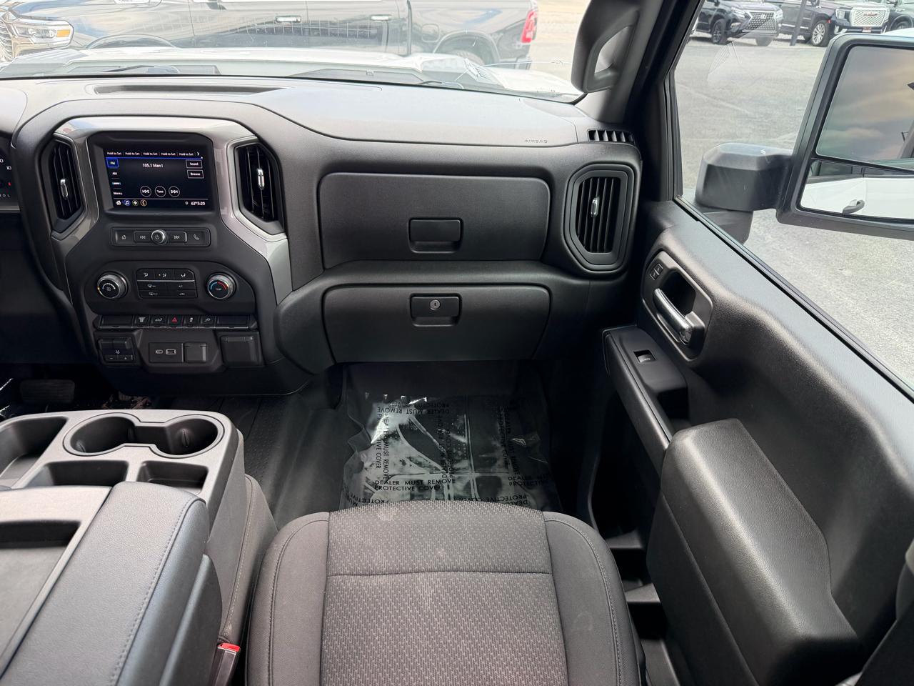 Chevrolet Silverado 2500HD 4WD Crew Cab 159" Custom 2022