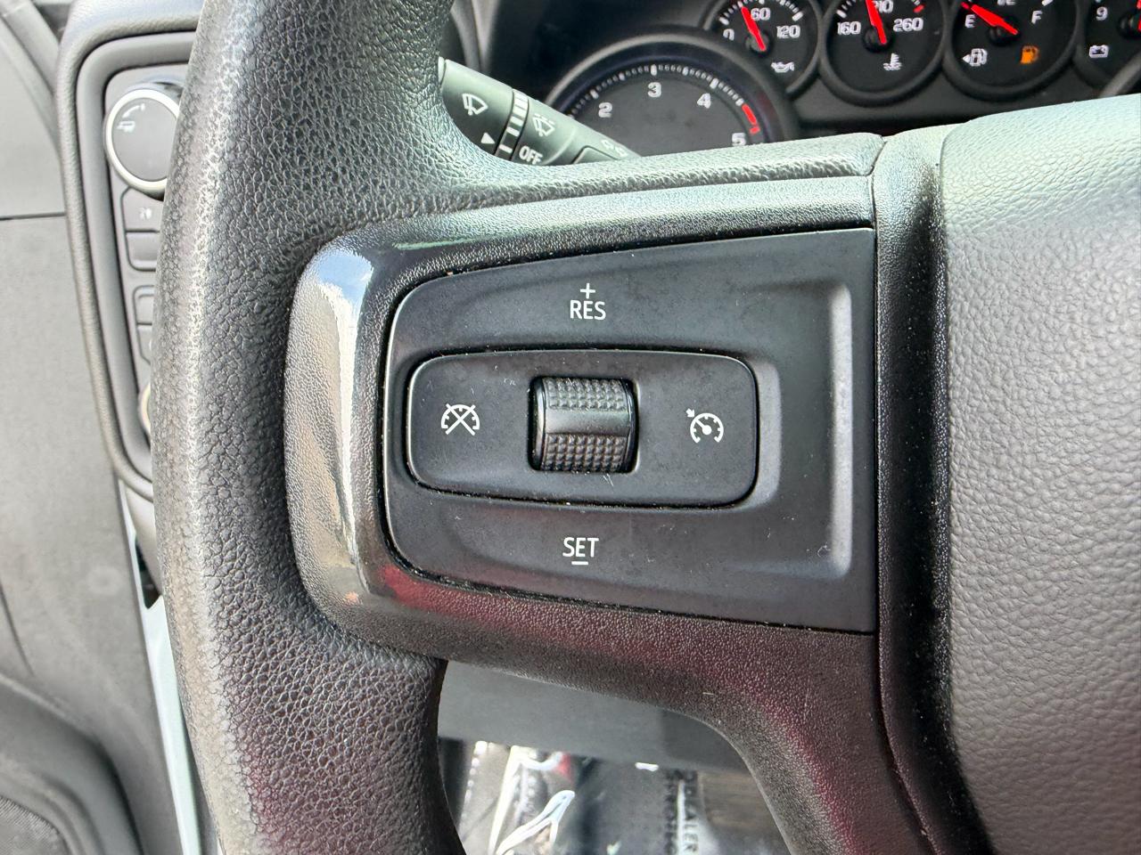 Chevrolet Silverado 2500HD 4WD Crew Cab 159" Custom 2022