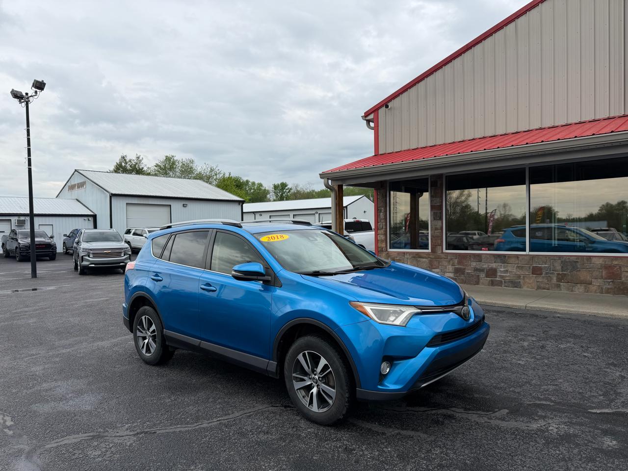 Toyota RAV4 Adventure AWD (Natl) 2018