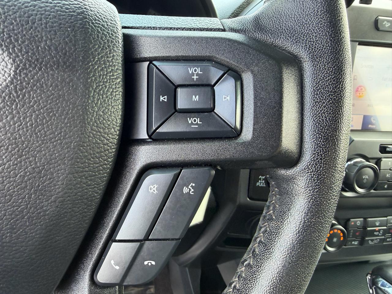 Ford F-150 4WD SuperCrew 145" XLT 2020