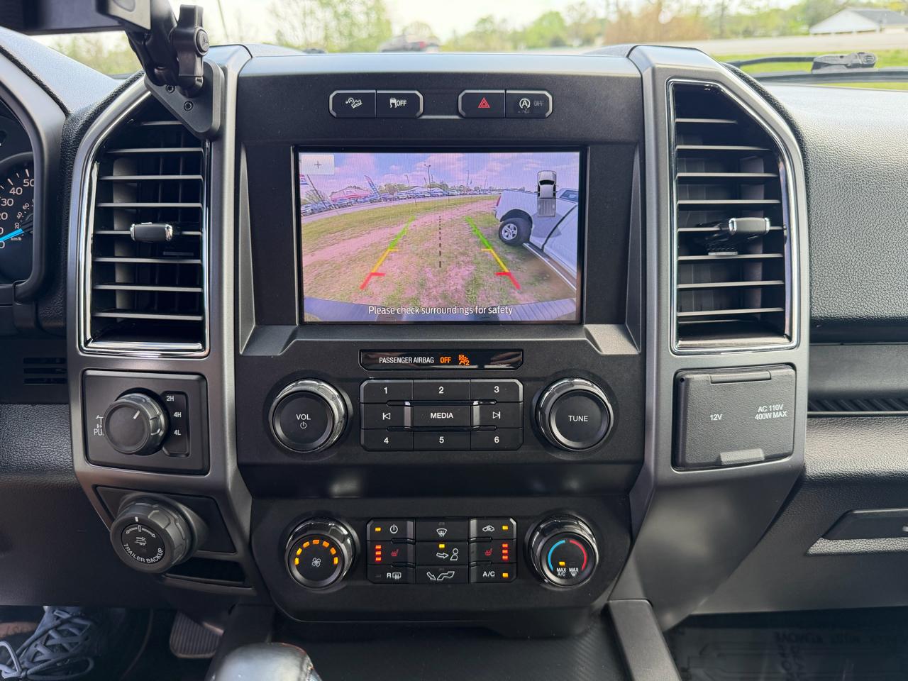 Ford F-150 4WD SuperCrew 145" XLT 2020