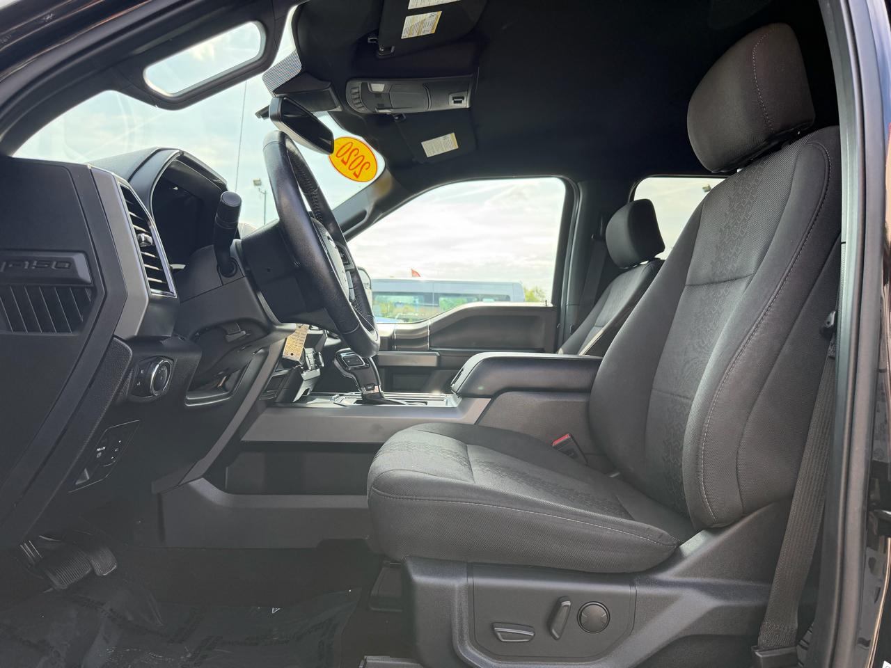 Ford F-150 4WD SuperCrew 145" XLT 2020