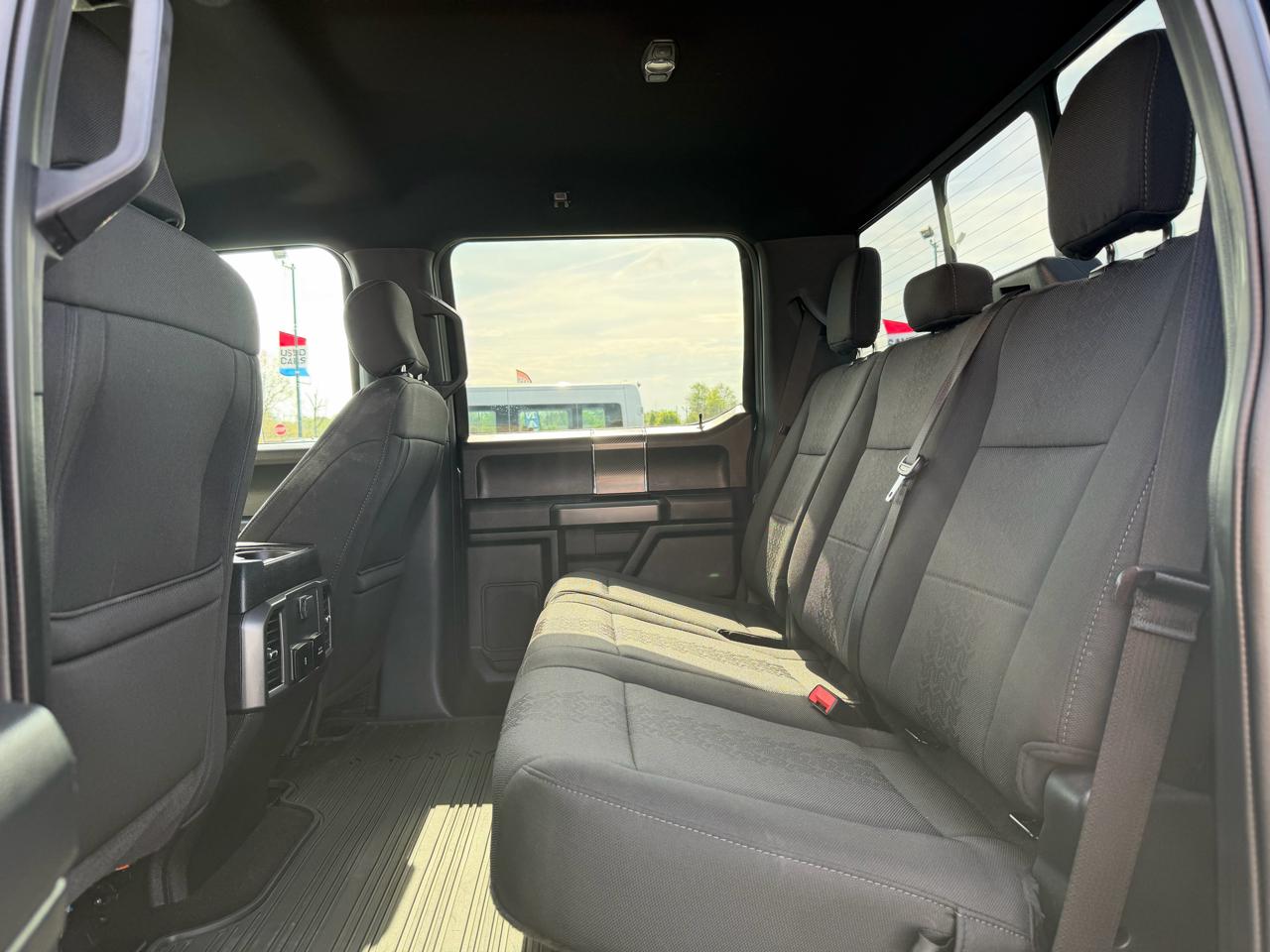 Ford F-150 4WD SuperCrew 145" XLT 2020