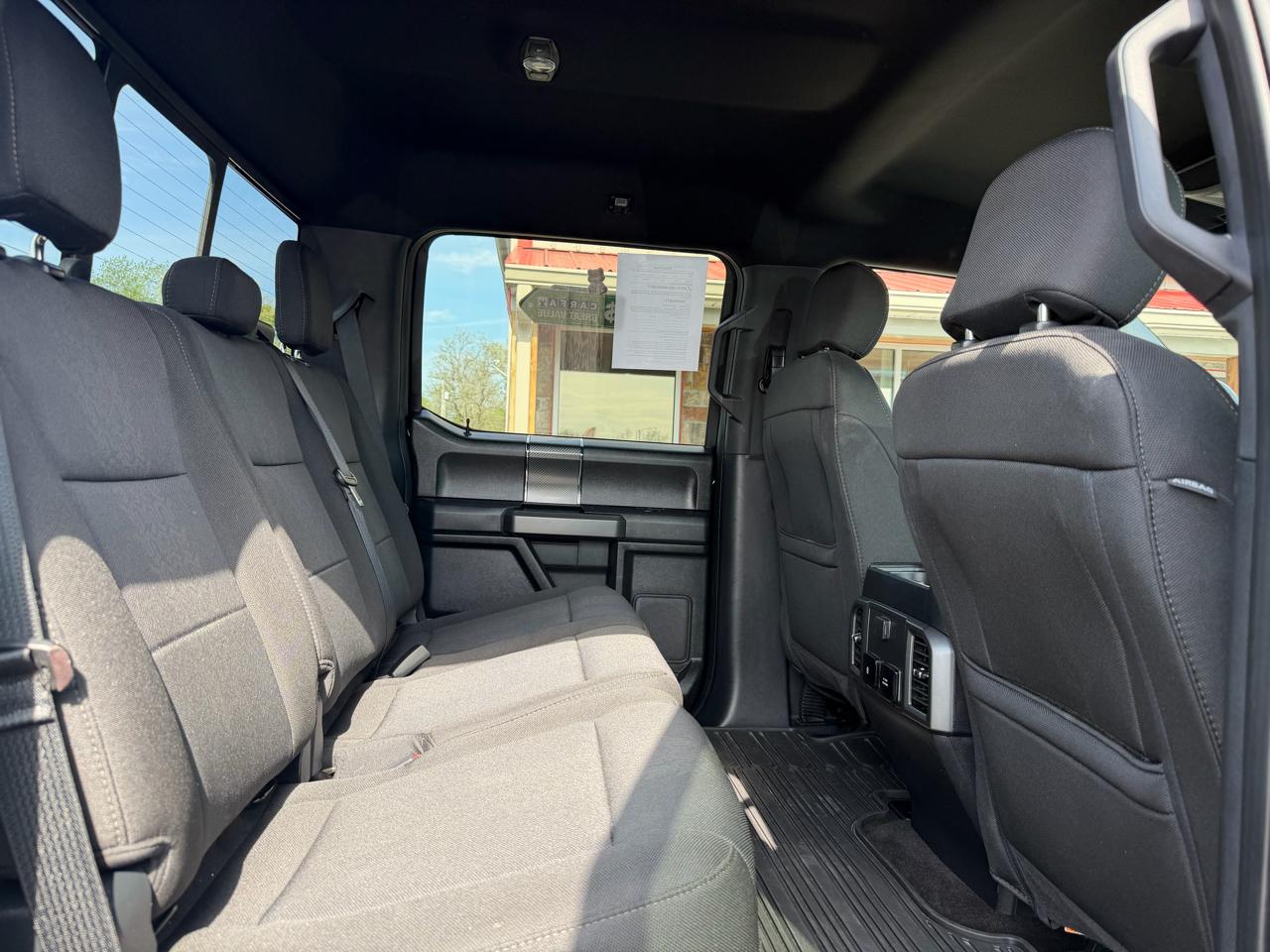 Ford F-150 4WD SuperCrew 145" XLT 2020