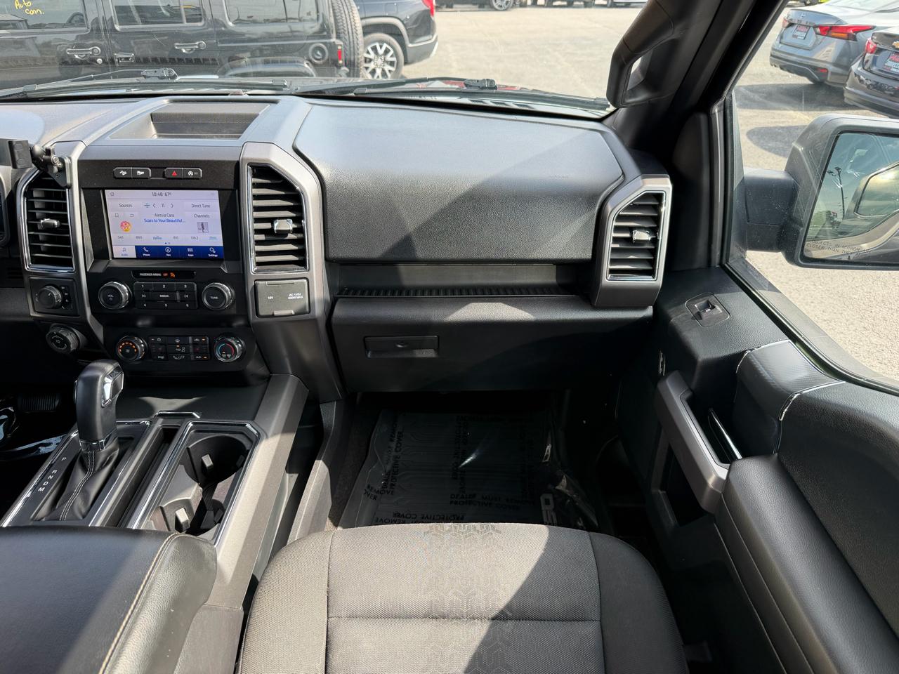 Ford F-150 4WD SuperCrew 145" XLT 2020