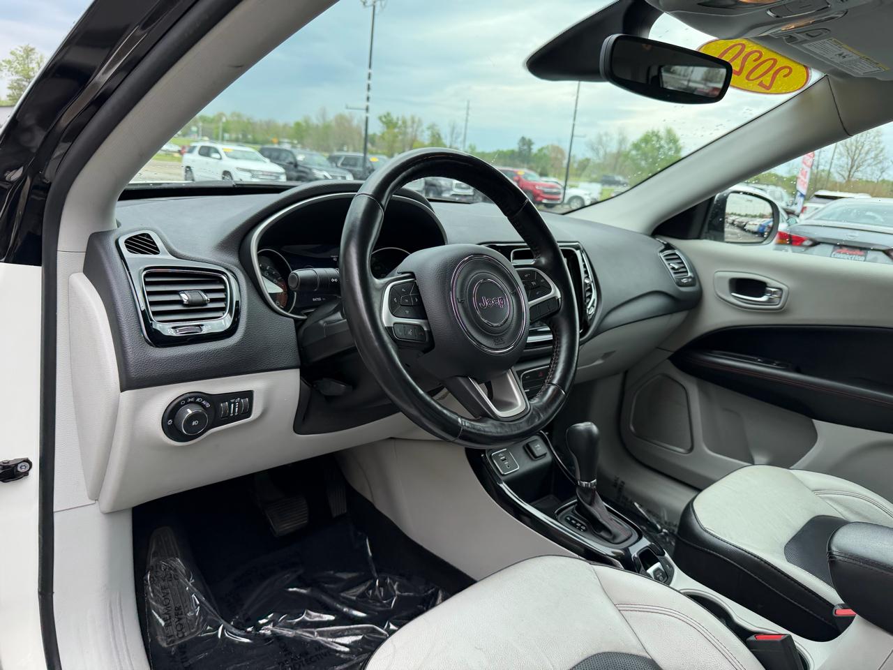 Jeep Compass Limited FWD 2020