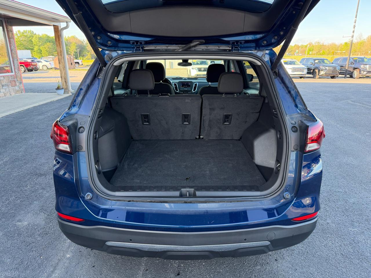 Chevrolet Equinox FWD 4dr LT w/2FL 2023