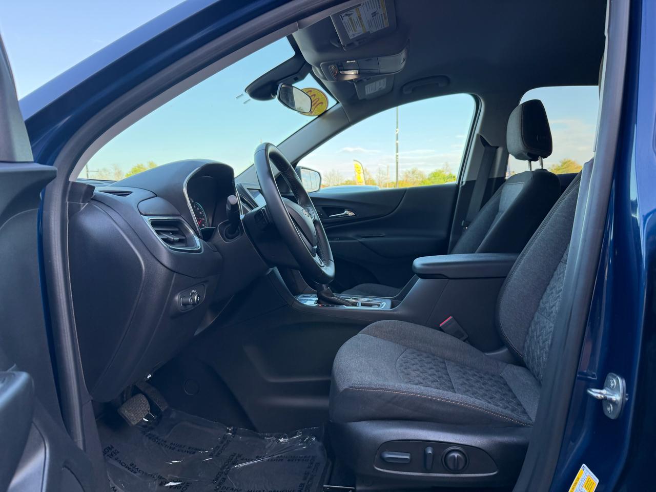 Chevrolet Equinox FWD 4dr LT w/2FL 2023