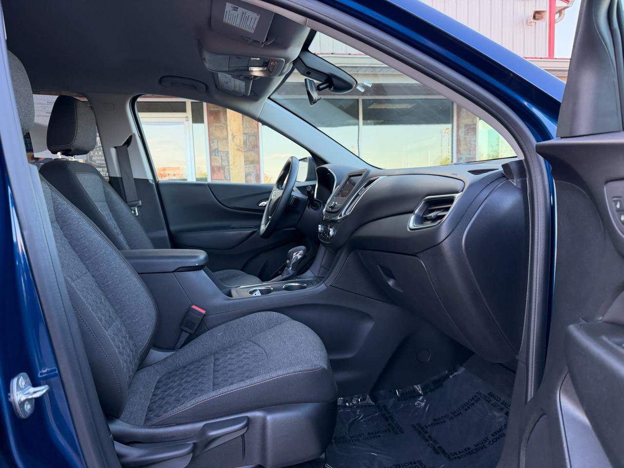 Chevrolet Equinox FWD 4dr LT w/2FL 2023