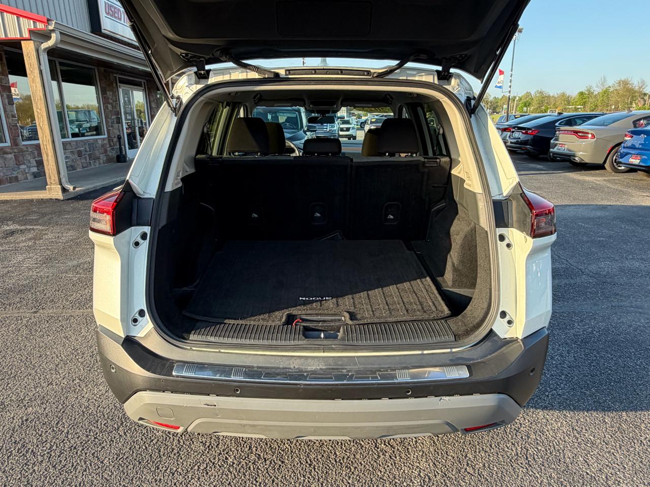 Nissan Rogue FWD SV 2023