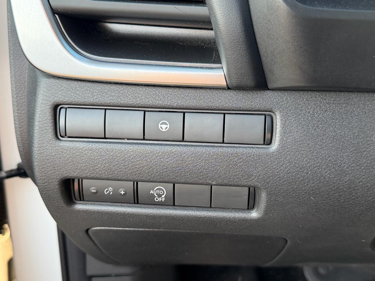 Nissan Rogue FWD SV 2023