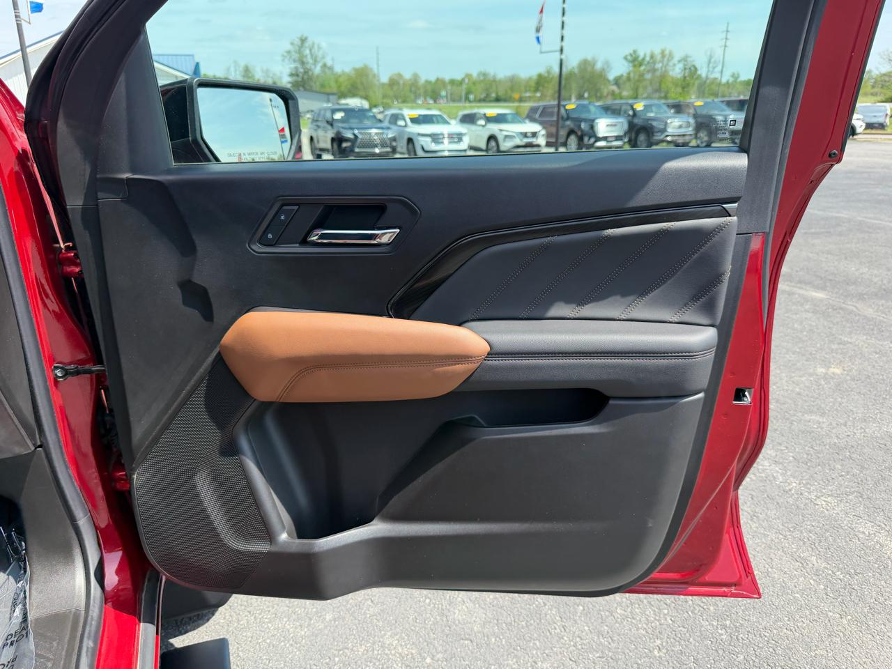 GMC Canyon 4WD Crew Cab AT4 2024