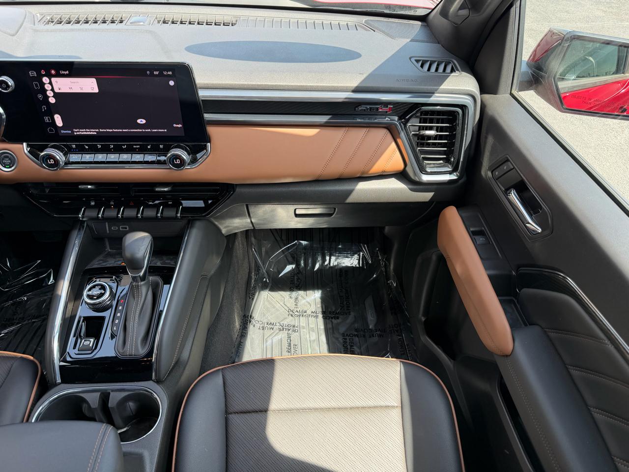 GMC Canyon 4WD Crew Cab AT4 2024