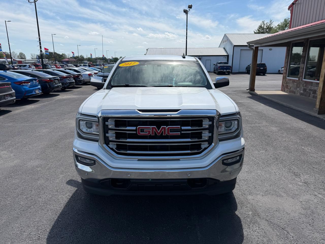 GMC Sierra 1500 4WD Crew Cab 143.5" SLT 2017