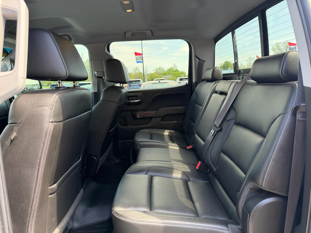 GMC Sierra 1500 4WD Crew Cab 143.5" SLT 2017