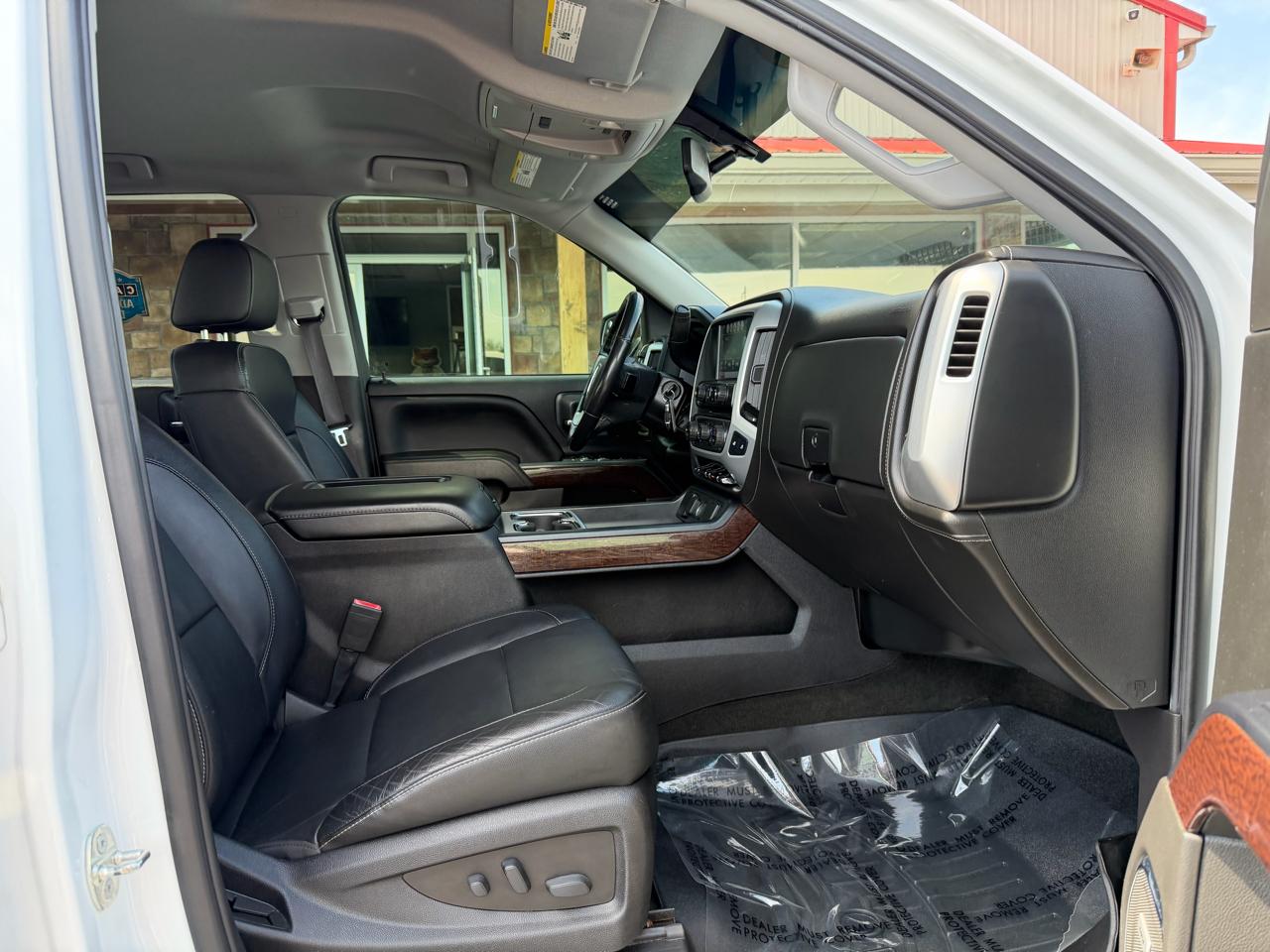 GMC Sierra 1500 4WD Crew Cab 143.5" SLT 2017