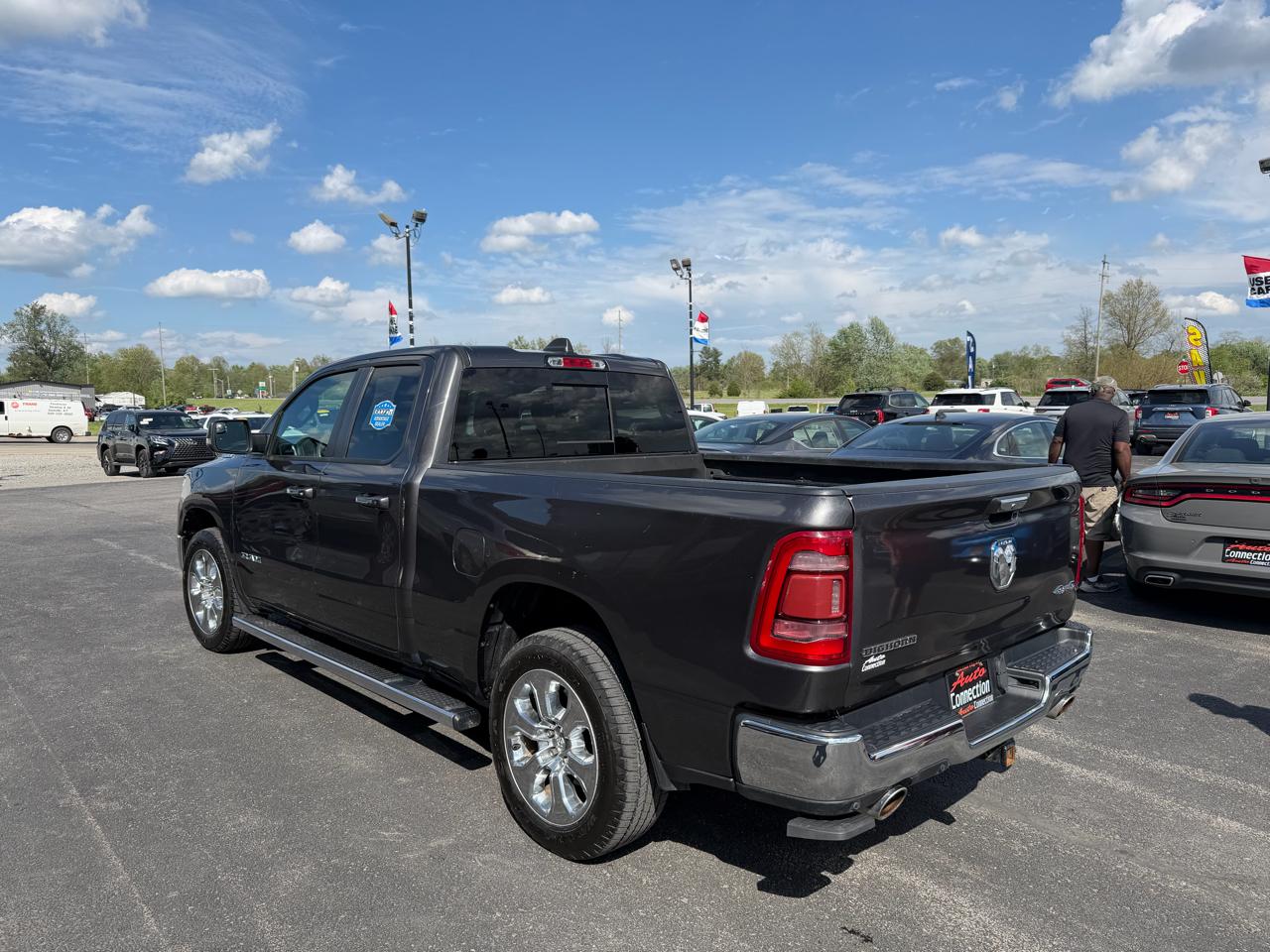 RAM 1500 Big Horn 4x4 Quad Cab 6'4" Box 2019