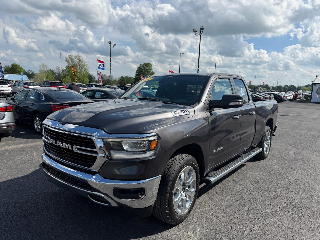 RAM 1500 Big Horn 4x4 Quad Cab 6'4" Box 2019