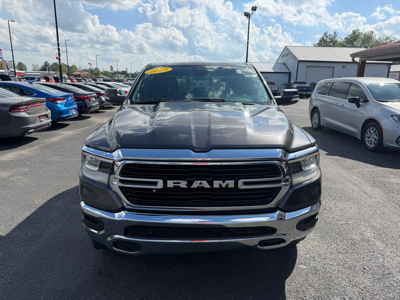 RAM 1500 Big Horn 4x4 Quad Cab 6'4" Box 2019