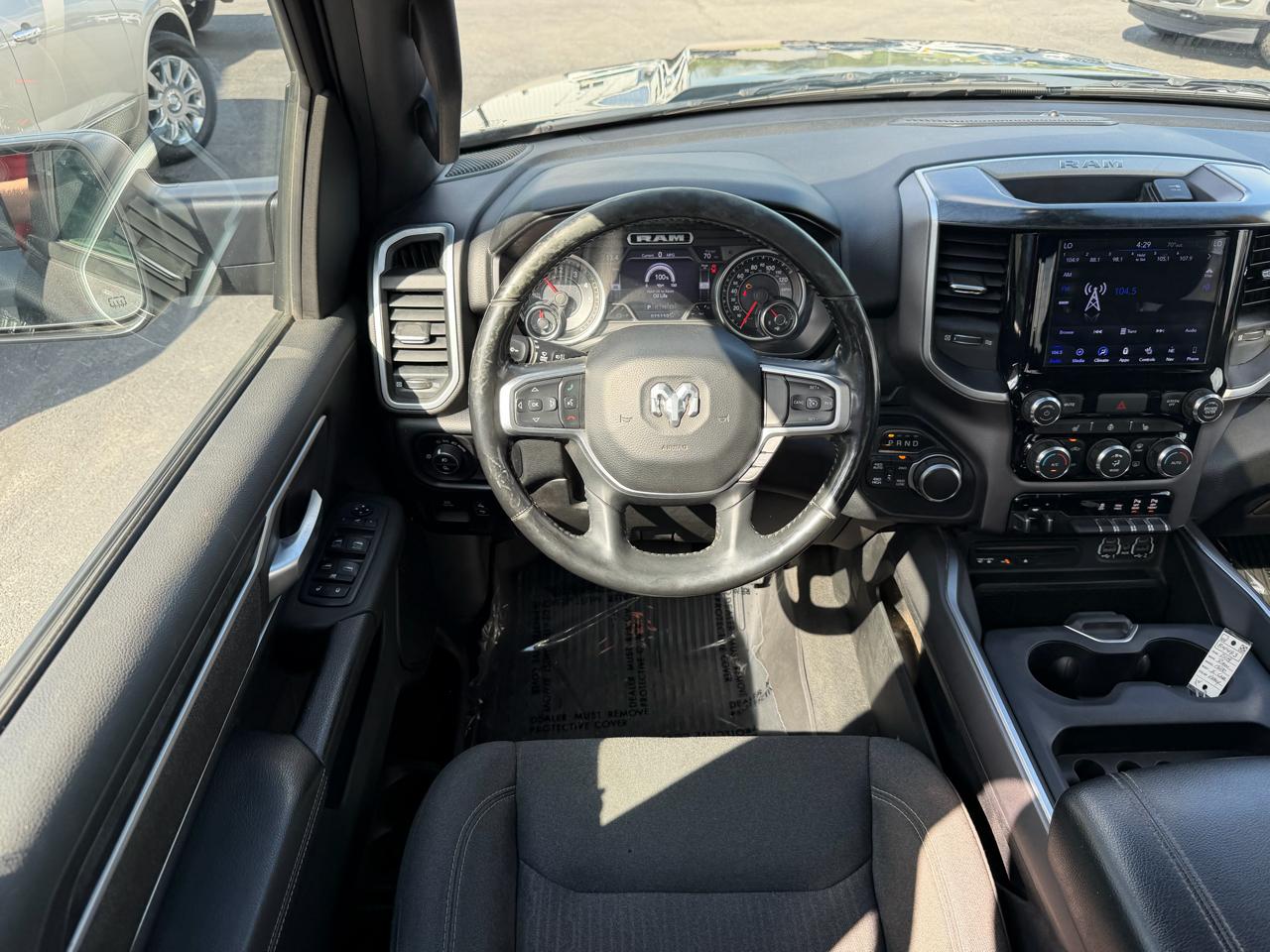 RAM 1500 Big Horn 4x4 Quad Cab 6'4" Box 2019