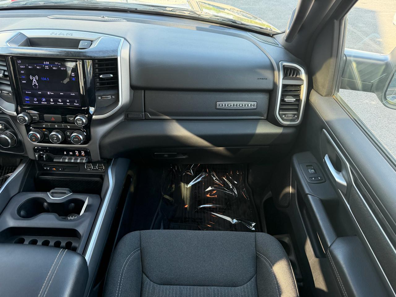 RAM 1500 Big Horn 4x4 Quad Cab 6'4" Box 2019