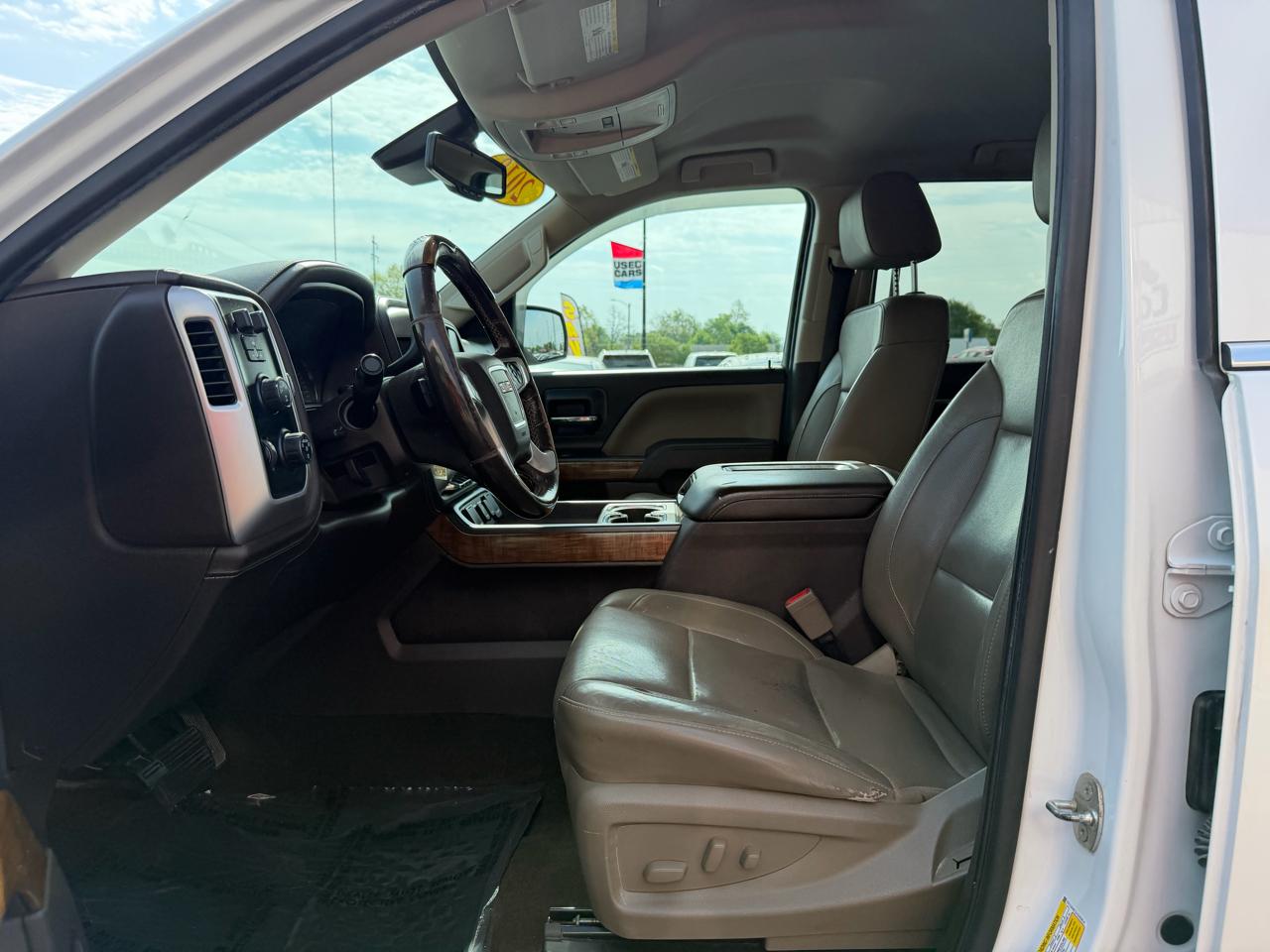 GMC Sierra 1500 4WD Crew Cab 143.5" SLT 2018