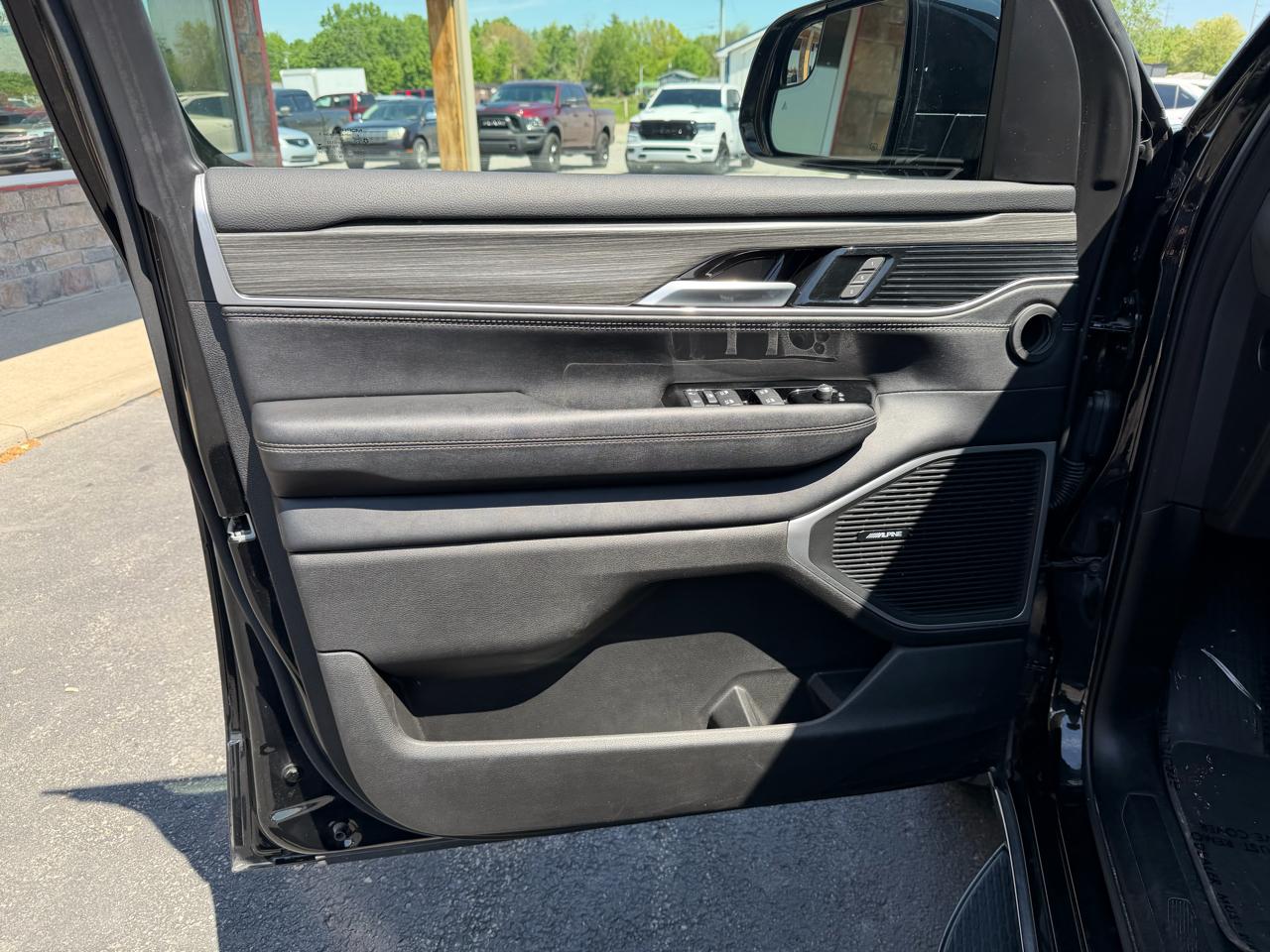 Jeep Wagoneer L Series II 4x4 2024