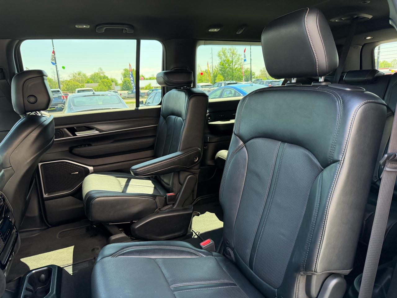 Jeep Wagoneer L Series II 4x4 2024