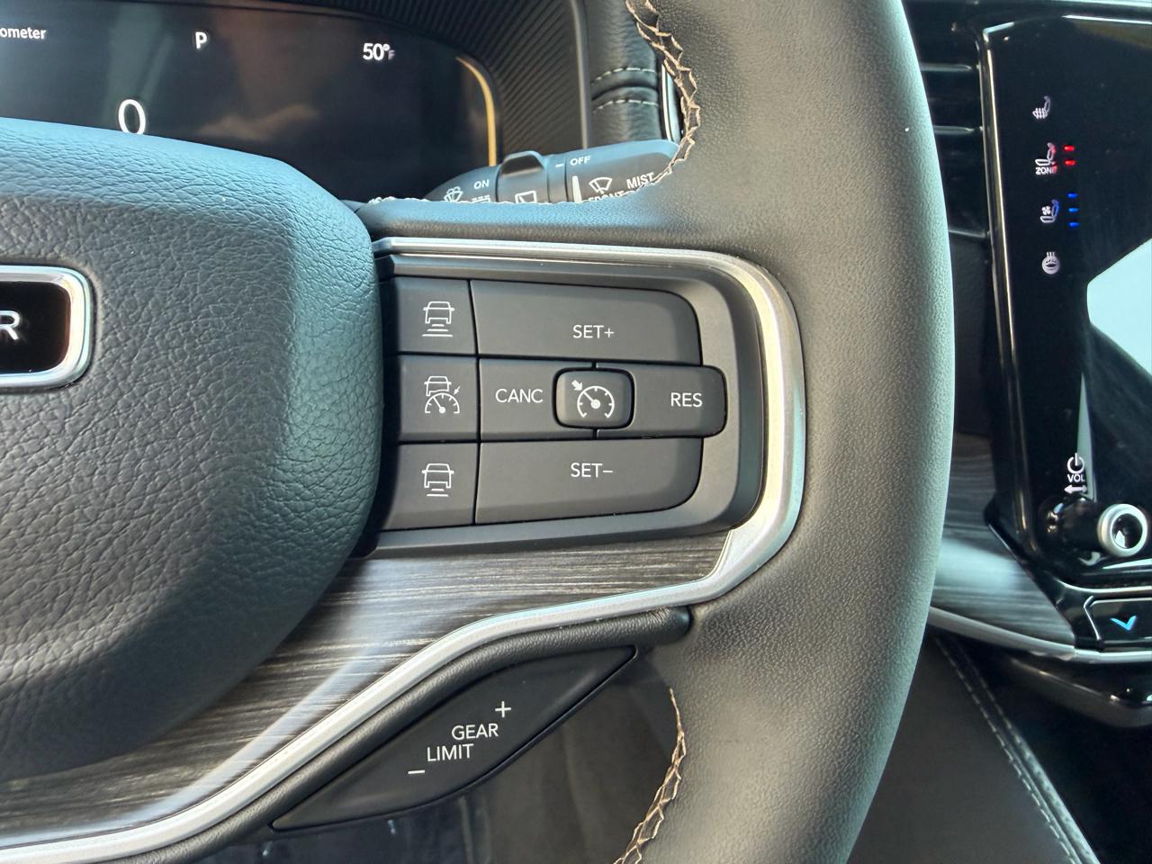 Jeep Wagoneer L Series II 4x4 2024