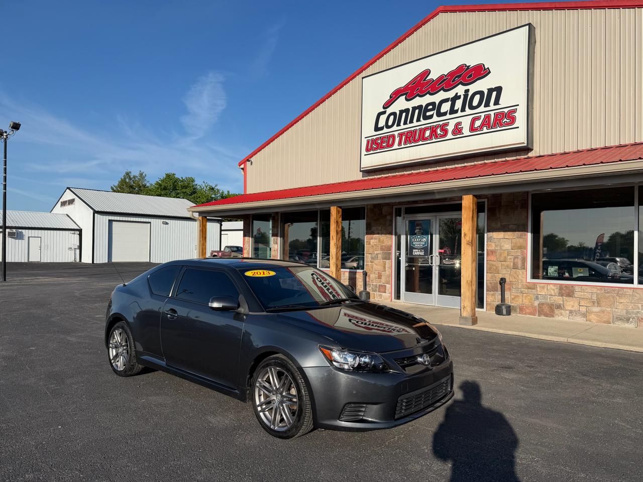 Scion tC 2dr HB Man (Natl) 2013
