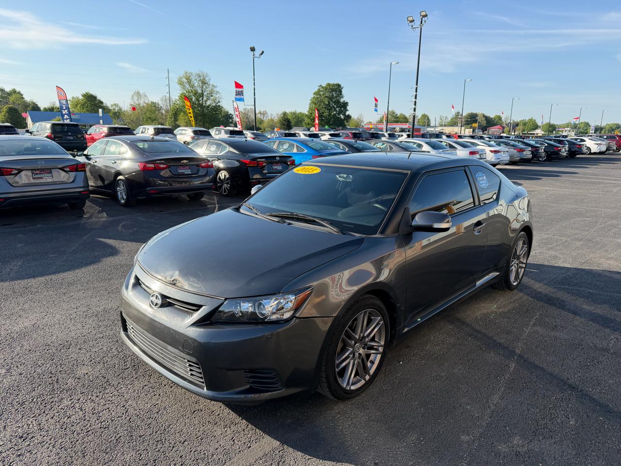 Scion tC 2dr HB Man (Natl) 2013