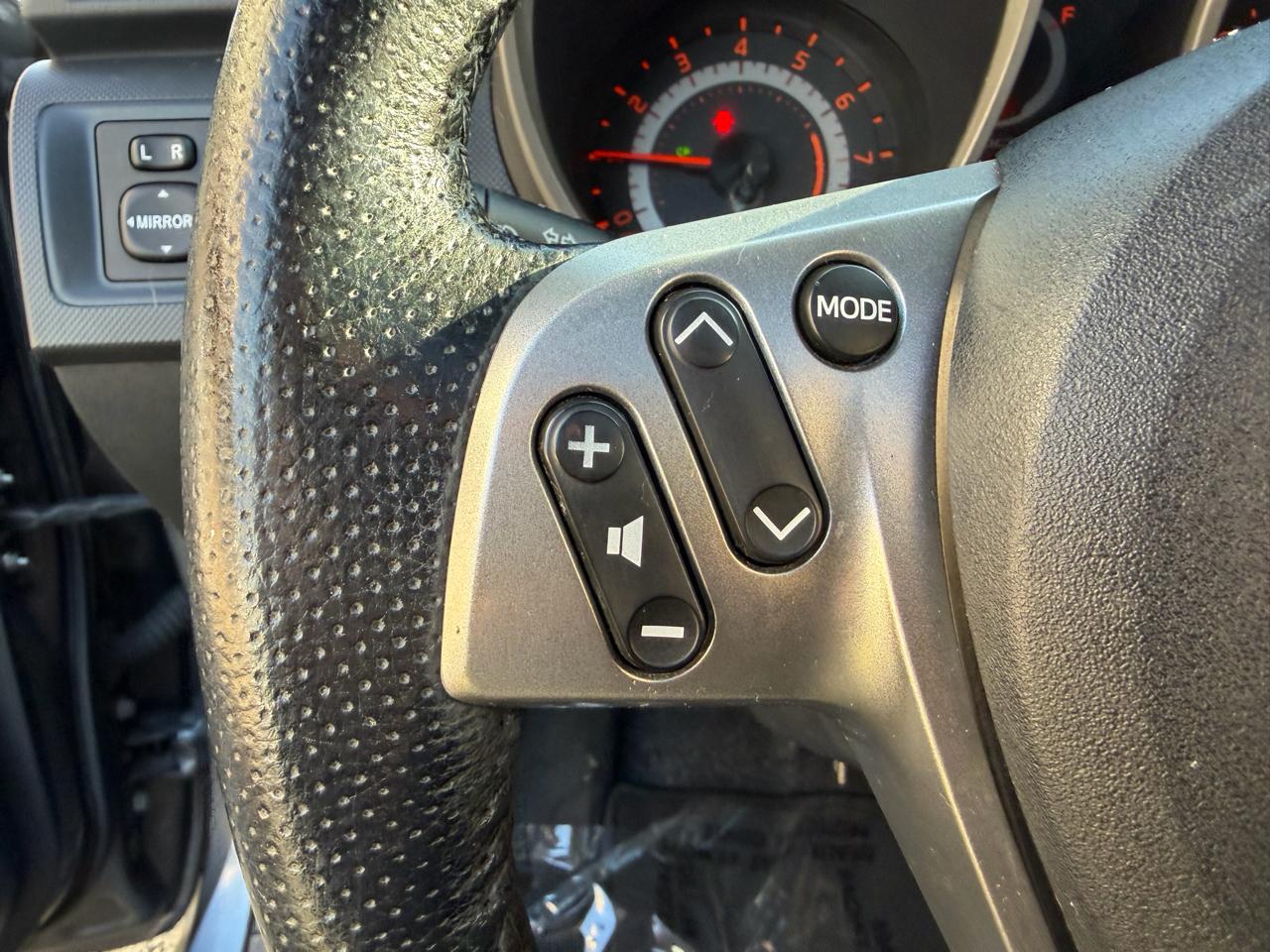 Scion tC 2dr HB Man (Natl) 2013