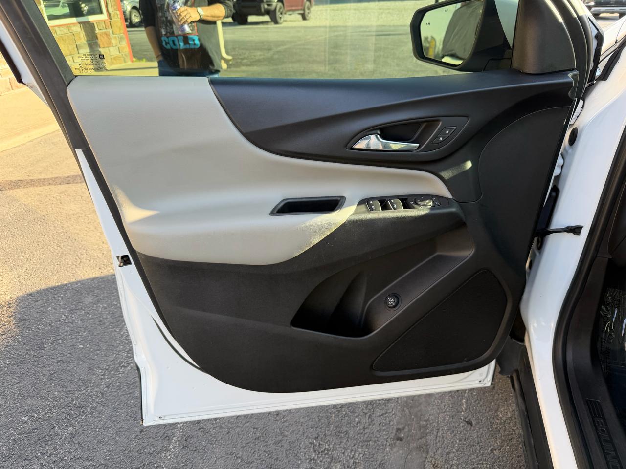 Chevrolet Equinox AWD 4dr LT w/1LT 2018