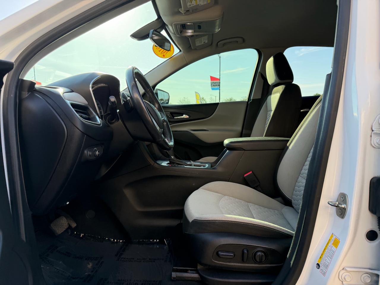 Chevrolet Equinox AWD 4dr LT w/1LT 2018