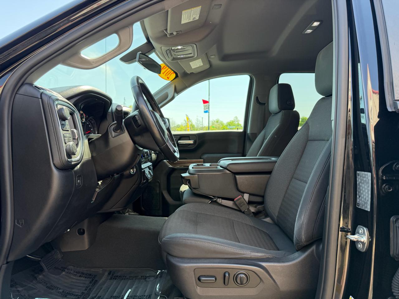Chevrolet Silverado 1500 4WD Double Cab 147" LT 2019