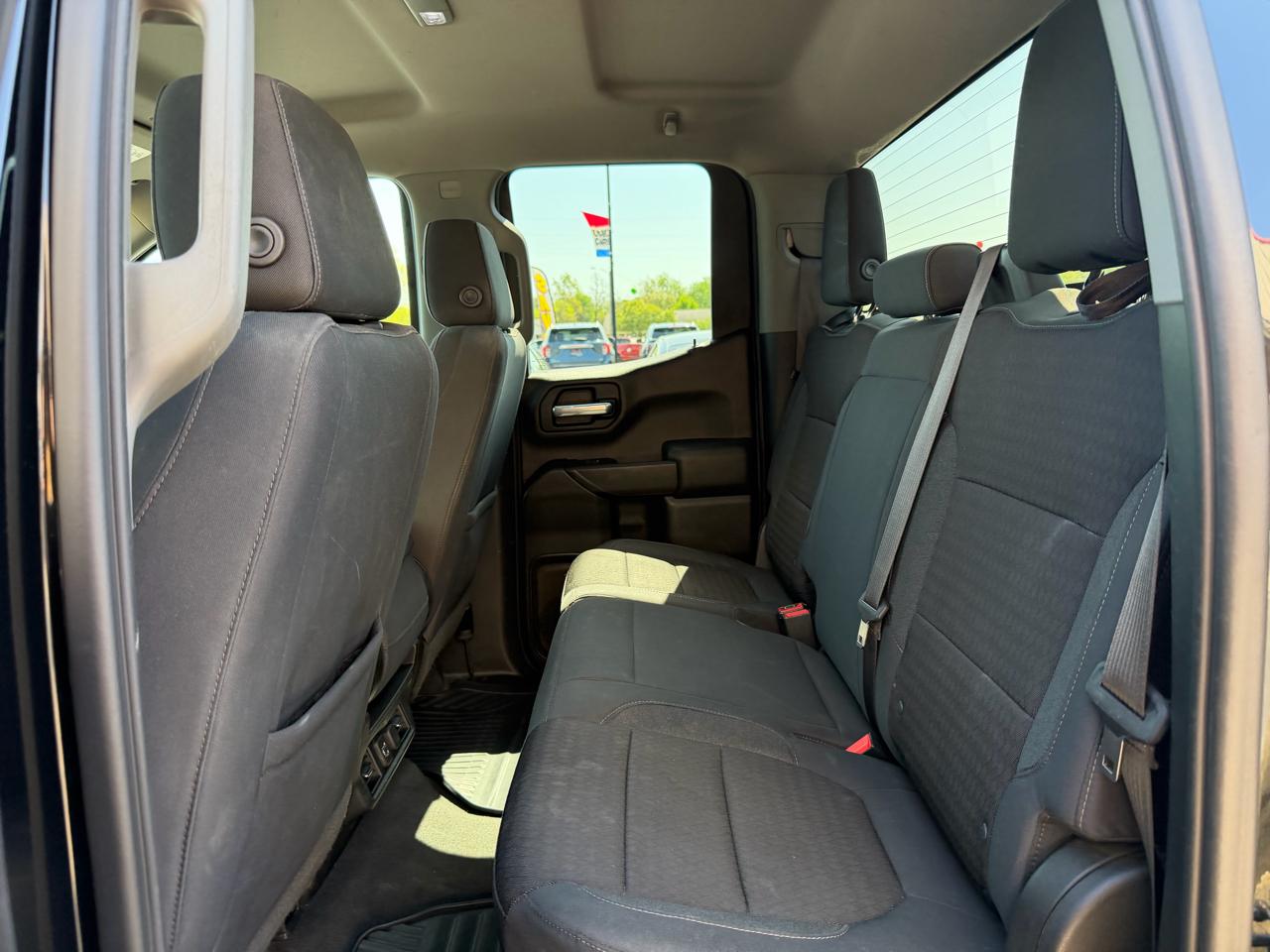 Chevrolet Silverado 1500 4WD Double Cab 147" LT 2019