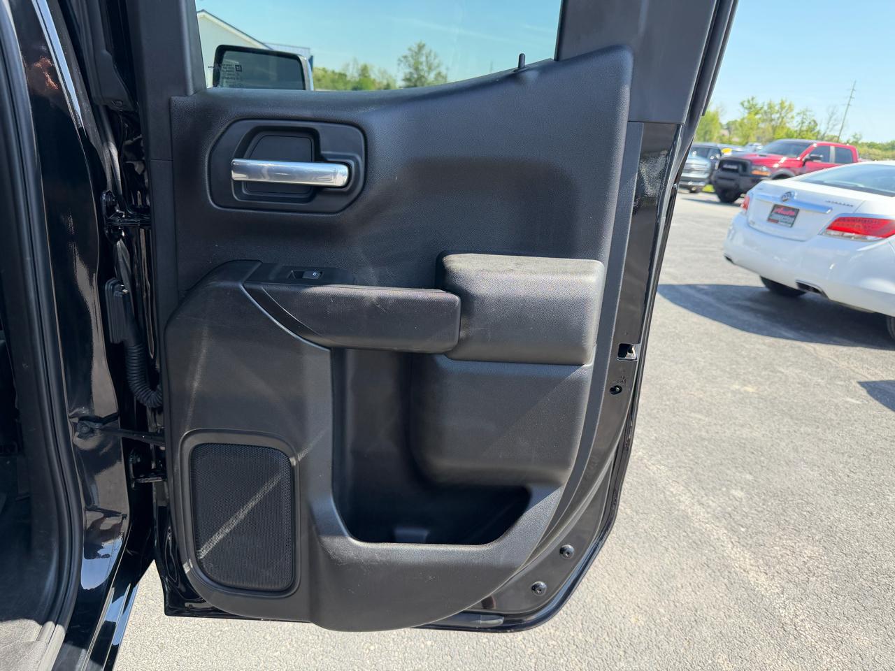Chevrolet Silverado 1500 4WD Double Cab 147" LT 2019