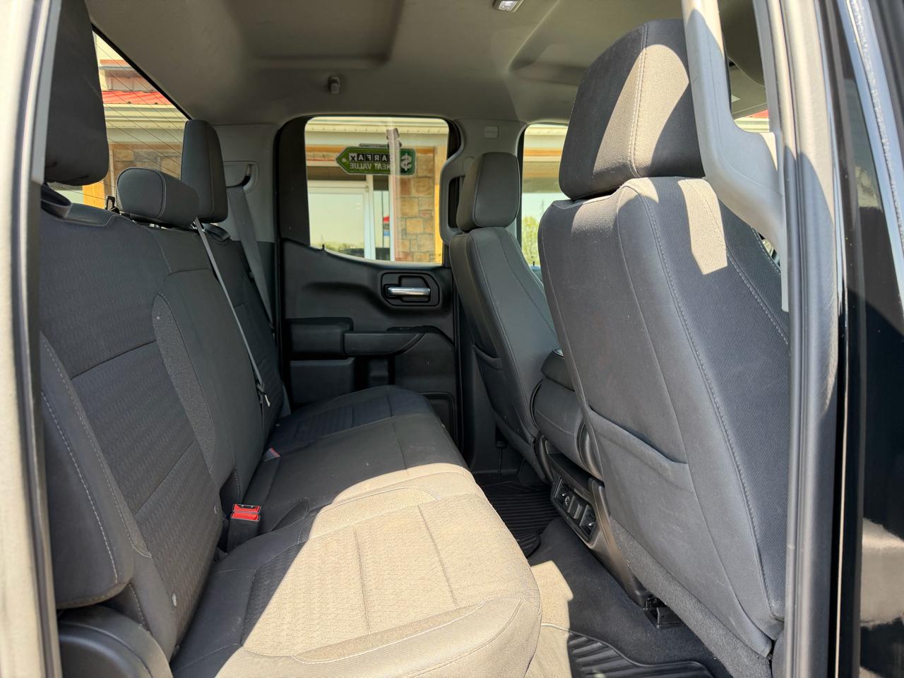 Chevrolet Silverado 1500 4WD Double Cab 147" LT 2019