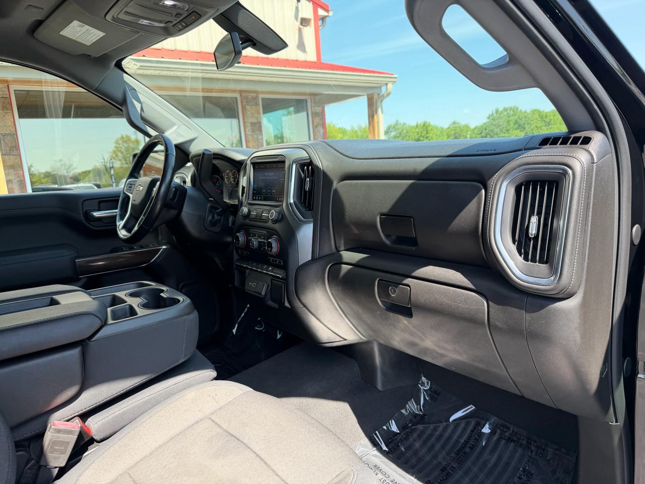Chevrolet Silverado 1500 4WD Double Cab 147" LT 2019